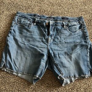 Vigoss Women's Classic Blue Jean Shorts